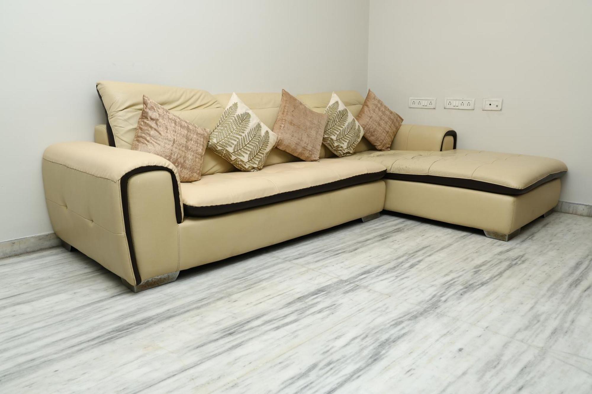 Downtown Residency * Chennai